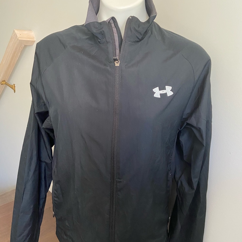 Men’s Under Armour Windbreaker - SM